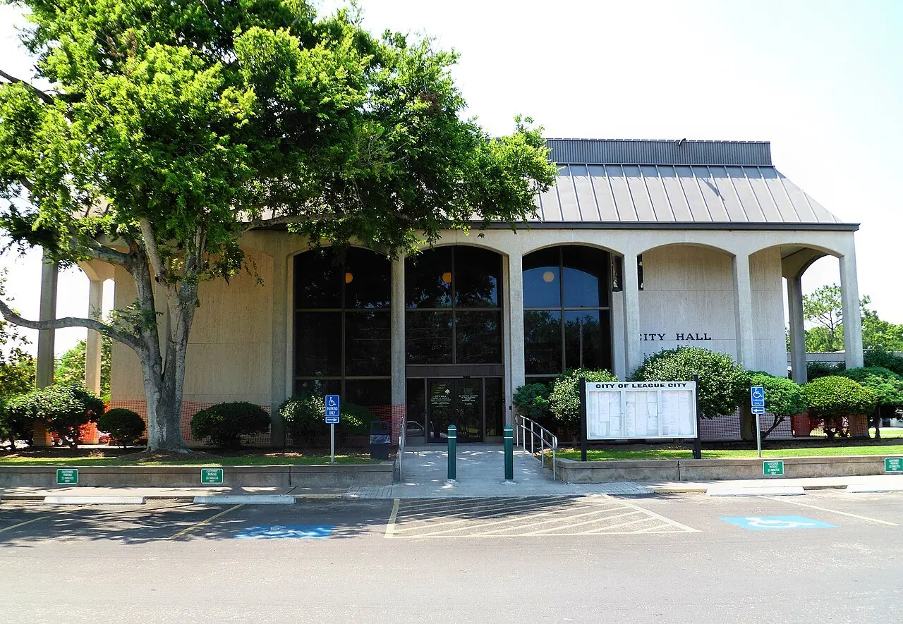 League City Texas City Hall building