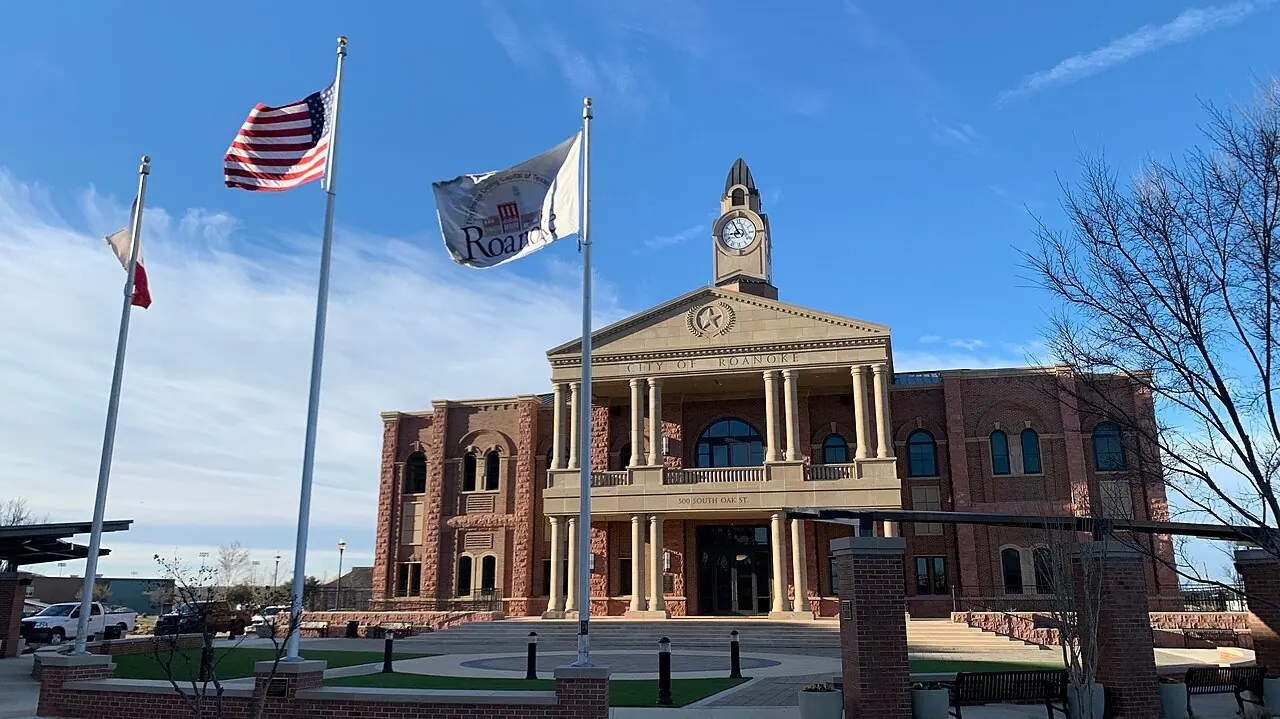 Roanoke, Texas City Hall